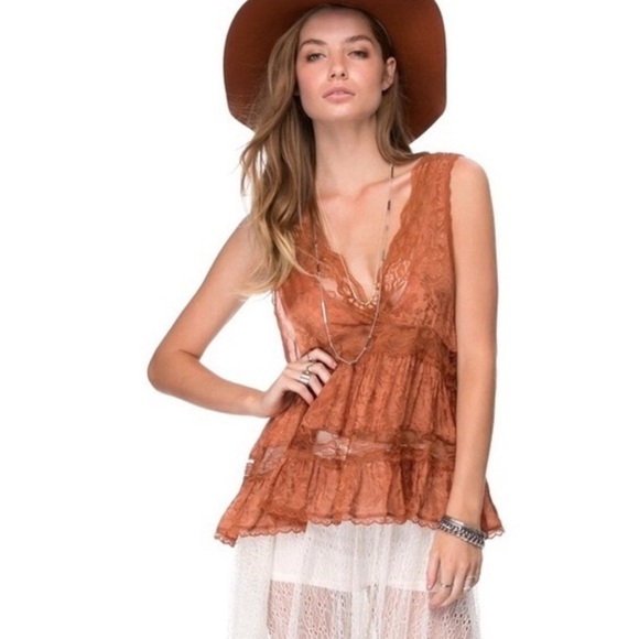 Free peoplee intimately top - Picture 1 of 5